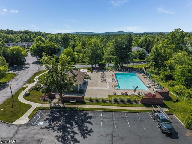 1501 Longley Ct Ondo, Branchburg Twp., NJ 08876