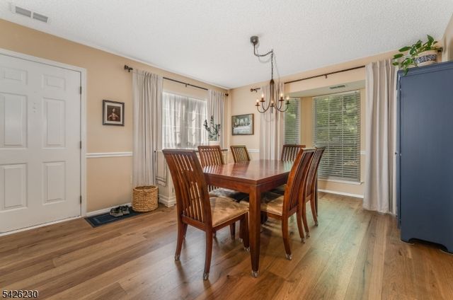 1501 Longley Ct Ondo, Branchburg Twp., NJ 08876