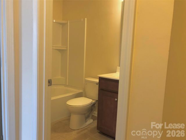 6032 Carrollton Lane, Charlotte, NC 28210