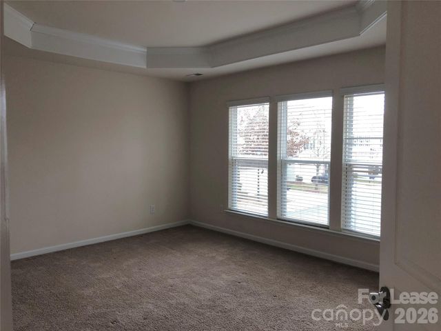 6032 Carrollton Lane, Charlotte, NC 28210