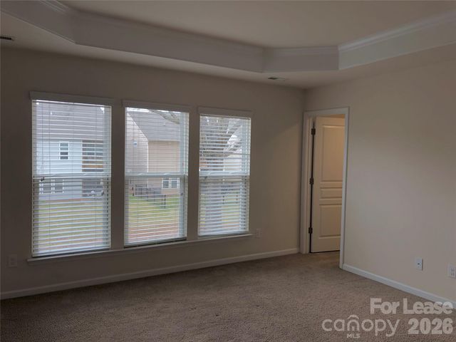 6032 Carrollton Lane, Charlotte, NC 28210