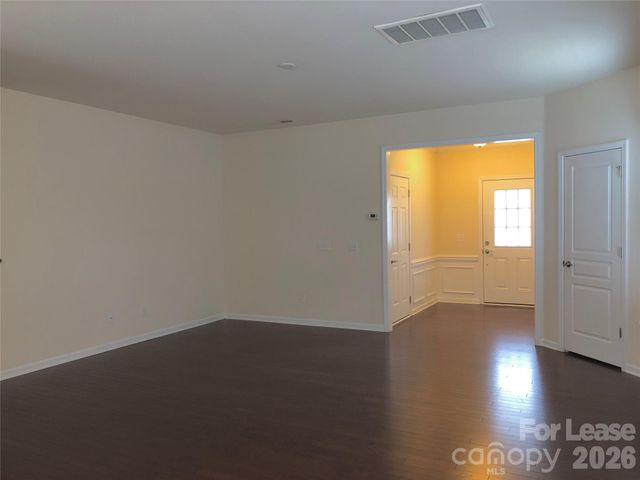6032 Carrollton Lane, Charlotte, NC 28210