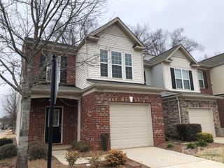 6032 Carrollton Lane, Charlotte, NC 28210