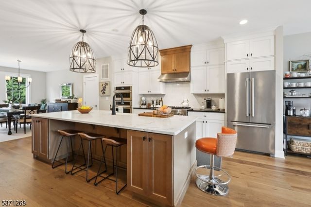 53 Cranberry Ln, Montvale Boro, NJ 07645