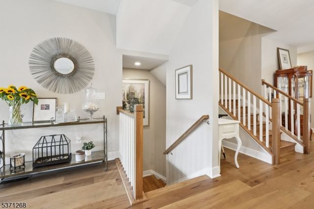 53 Cranberry Ln, Montvale Boro, NJ 07645