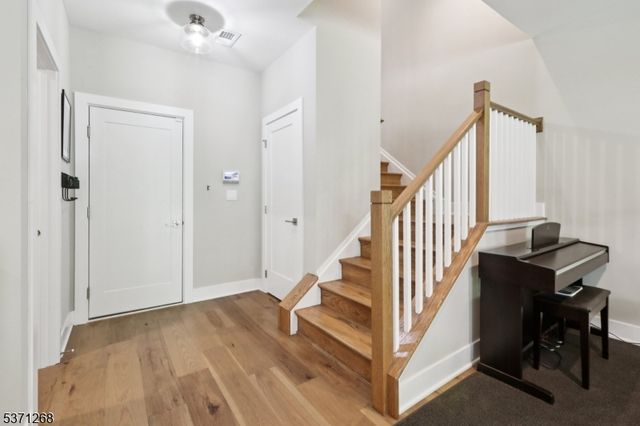 53 Cranberry Ln, Montvale Boro, NJ 07645