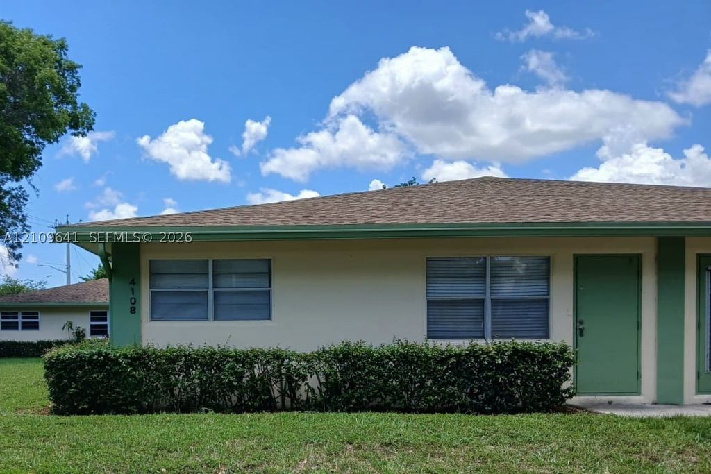 4108 NW 88th Ave 4, Coral Springs, FL 33065