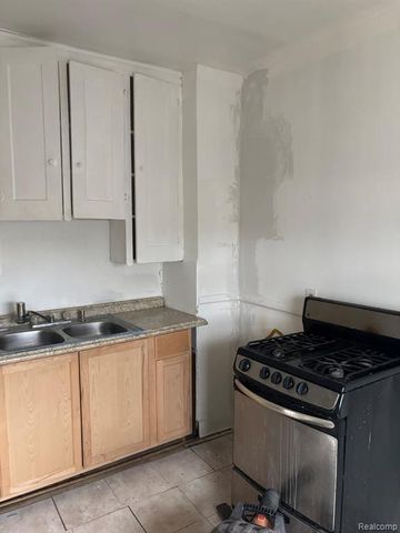6058 Harrell Street, Detroit, MI 48213