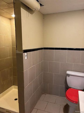 6058 Harrell Street, Detroit, MI 48213