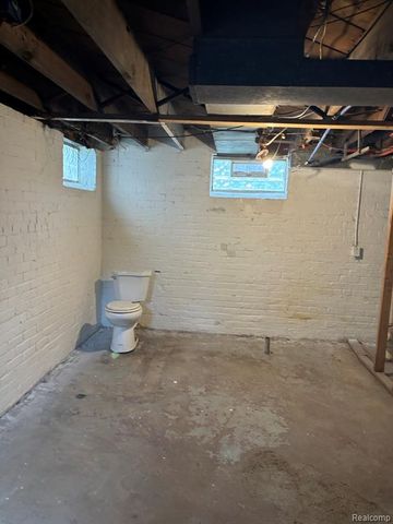 6058 Harrell Street, Detroit, MI 48213