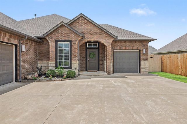 908 NW 186th Street, Edmond, OK 73012