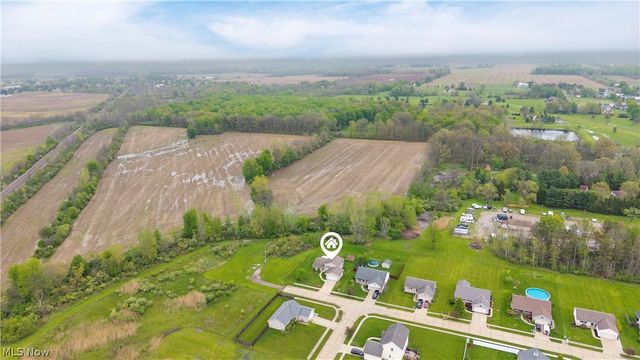704 Black Bear Run, Lagrange, OH 44050