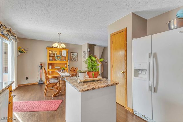 704 Black Bear Run, Lagrange, OH 44050