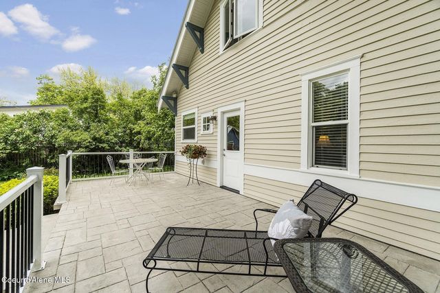 306 S Huron Ave, Sandpoint, ID 83864
