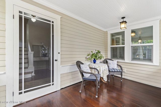 306 S Huron Ave, Sandpoint, ID 83864