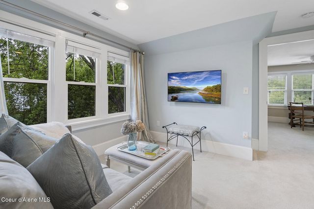 306 S Huron Ave, Sandpoint, ID 83864