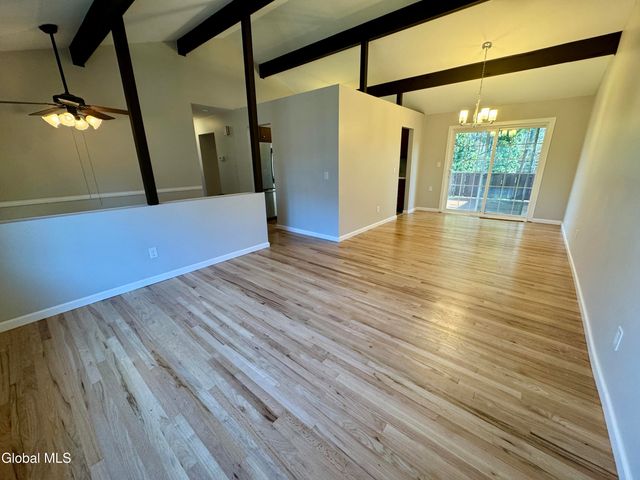 3 Dorsman Drive, Clifton Park, NY 12065