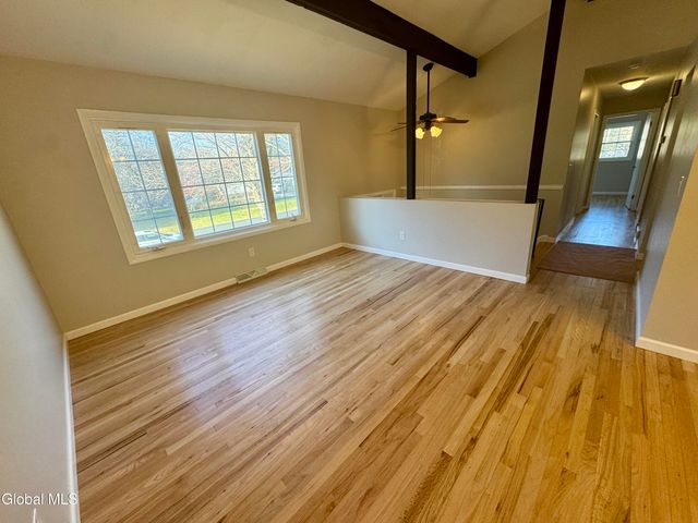 3 Dorsman Drive, Clifton Park, NY 12065