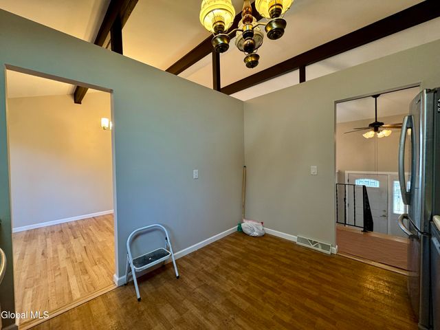 3 Dorsman Drive, Clifton Park, NY 12065