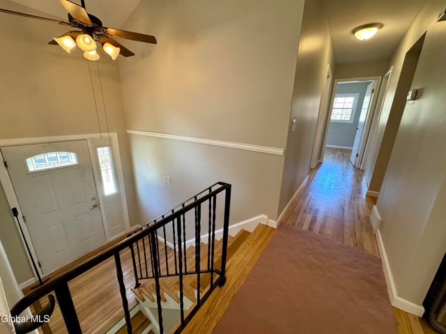 3 Dorsman Drive, Clifton Park, NY 12065