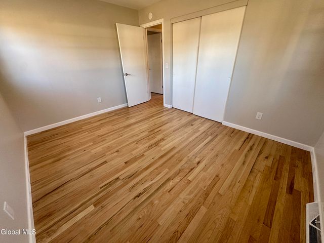 3 Dorsman Drive, Clifton Park, NY 12065