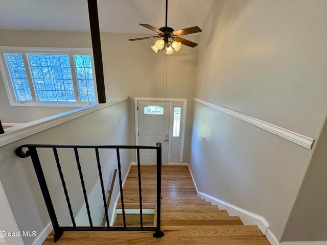 3 Dorsman Drive, Clifton Park, NY 12065