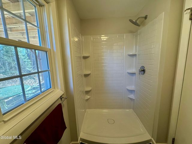 3 Dorsman Drive, Clifton Park, NY 12065