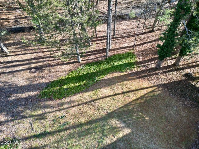 3 Dorsman Drive, Clifton Park, NY 12065