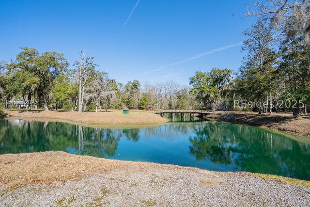 155 Bull Point Dr, Seabrook, SC 29940