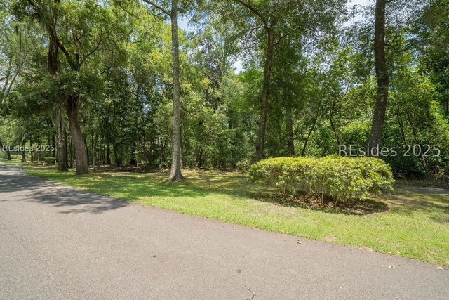 155 Bull Point Dr, Seabrook, SC 29940