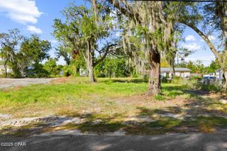 4925 E 2nd Street, Panama City, FL 32404