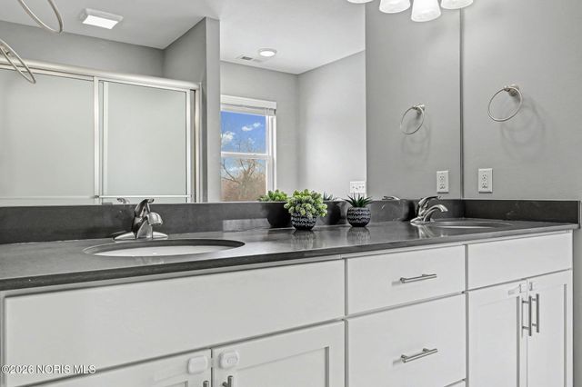 792 Wilkshire Drive, Waterville, OH 43566