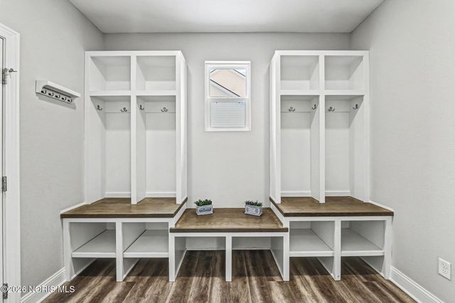 792 Wilkshire Drive, Waterville, OH 43566