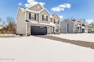 792 Wilkshire Drive, Waterville, OH 43566