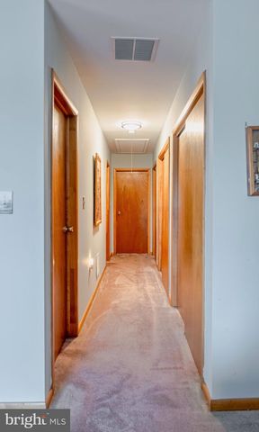 17 S ENSIGN DR, Tuckerton, NJ 08087