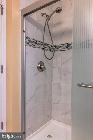 17 S ENSIGN DR, Tuckerton, NJ 08087