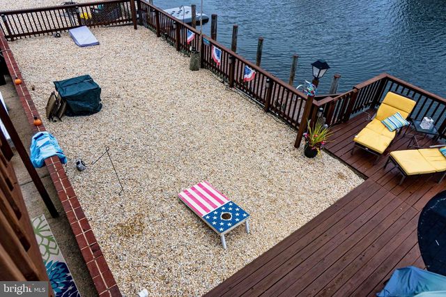 17 S ENSIGN DR, Tuckerton, NJ 08087