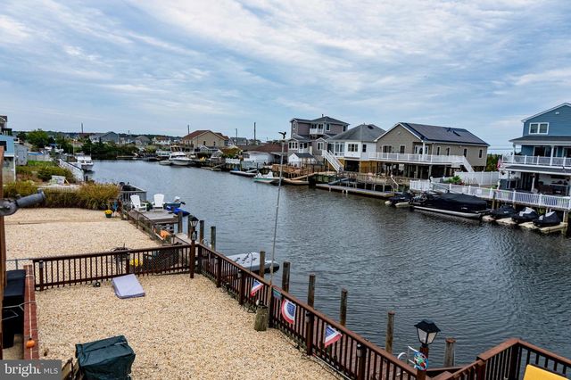 17 S ENSIGN DR, Tuckerton, NJ 08087