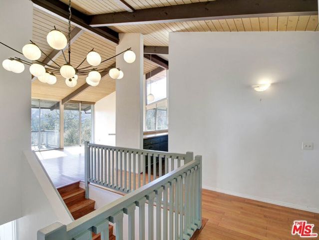 3557 Serra Road, Malibu, CA 90265