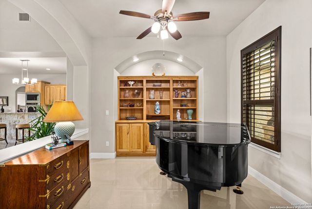 1257 Magnum, New Braunfels, TX 78132