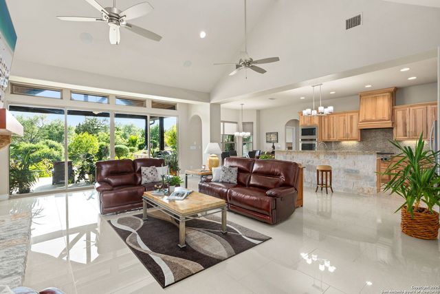 1257 Magnum, New Braunfels, TX 78132