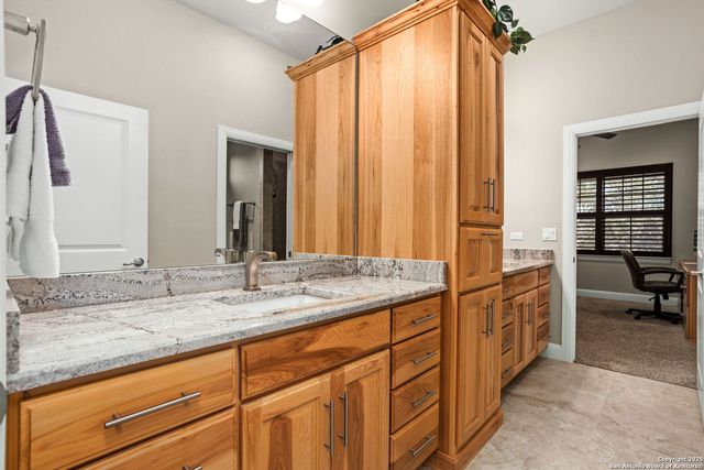 1257 Magnum, New Braunfels, TX 78132