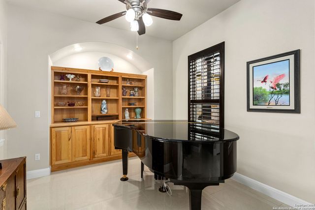 1257 Magnum, New Braunfels, TX 78132