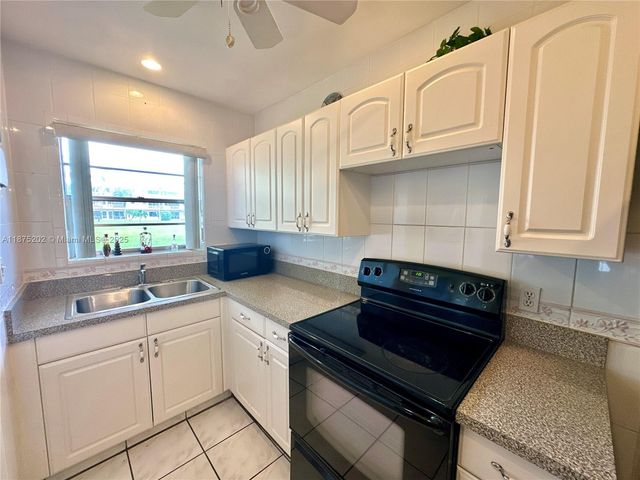 5300 Washington St A139, Hollywood, FL 33021