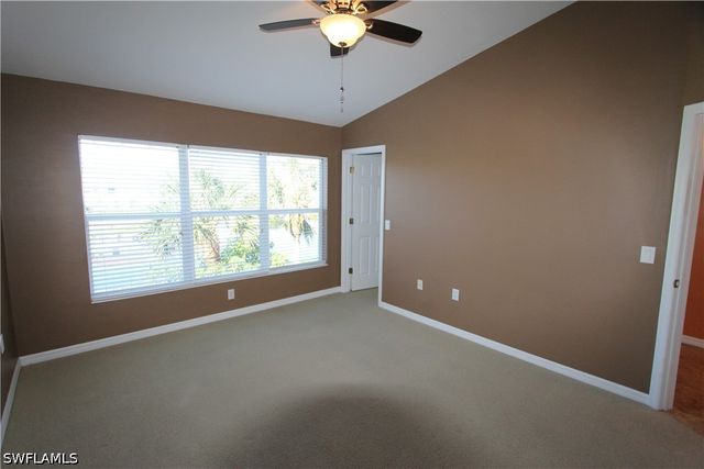 1056 Hampton CIR, Naples, FL 34105
