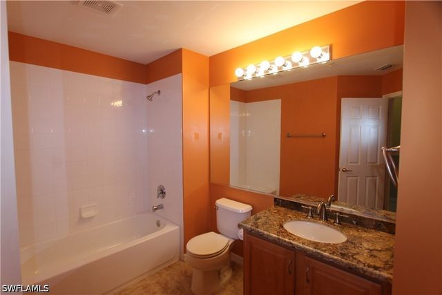 1056 Hampton CIR, Naples, FL 34105