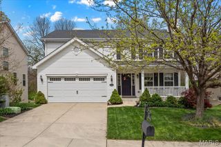 6821 Manchester Drive, Maryville, IL 62062