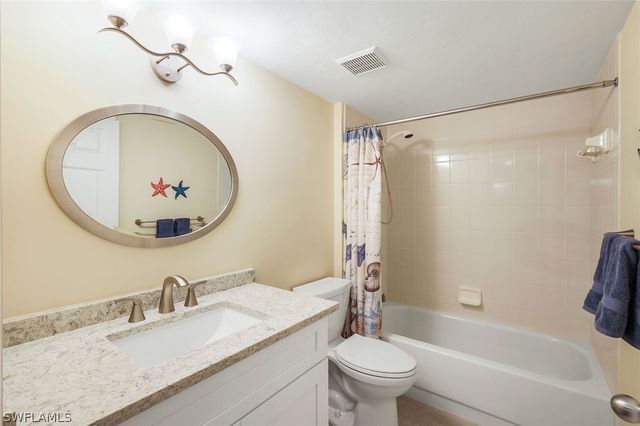 270 Naples Cove DR 3205, Naples, FL 34110