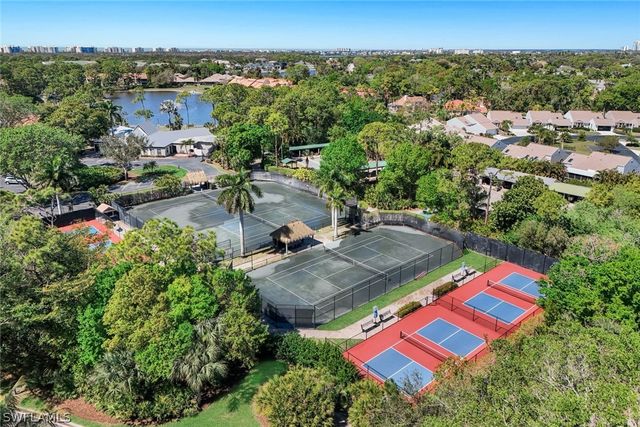 270 Naples Cove DR 3205, Naples, FL 34110