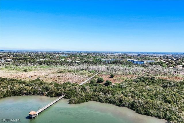 270 Naples Cove DR 3205, Naples, FL 34110